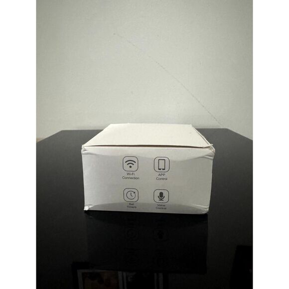 Eightree Smart Plug That Works with Alexa and Google Home. - Picture 2 of 5